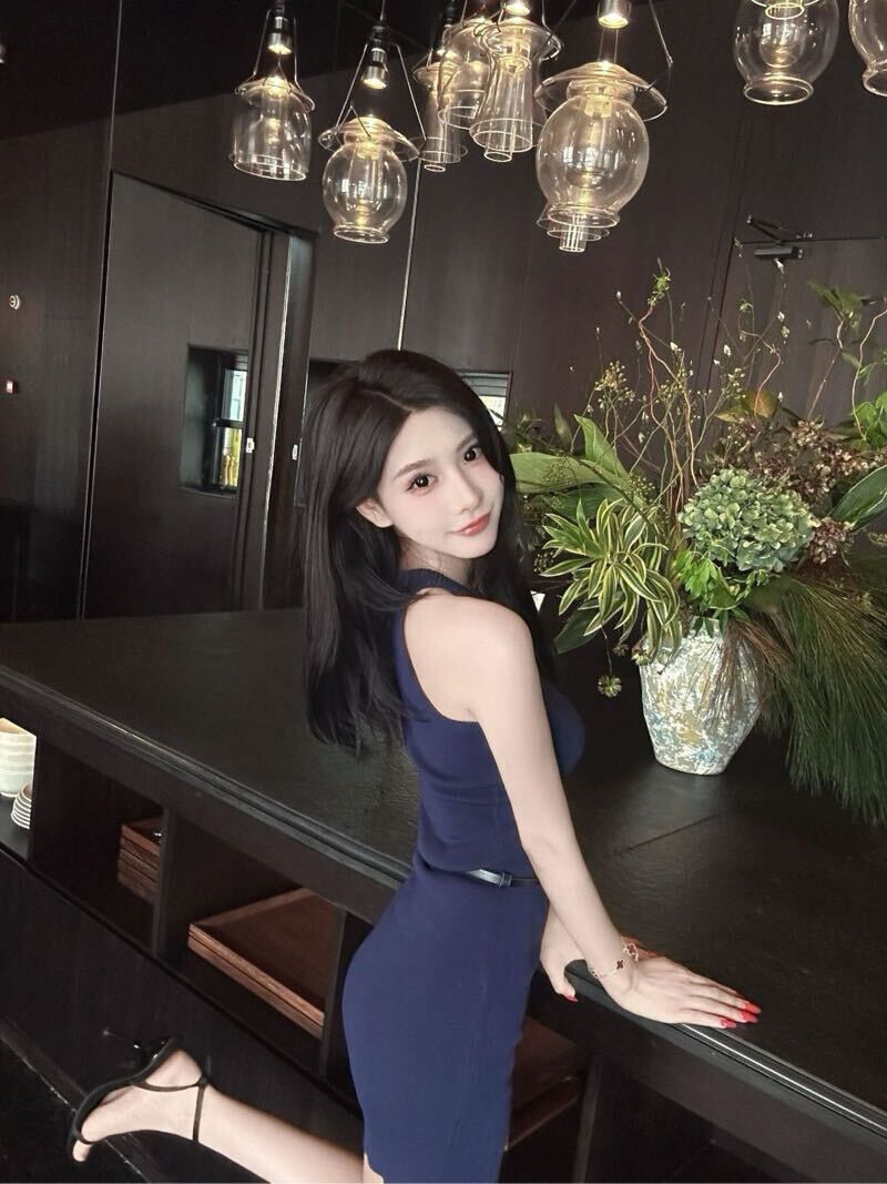 南昌外围学生妹 170 天然D 少女 白嫩 情趣相关配图
