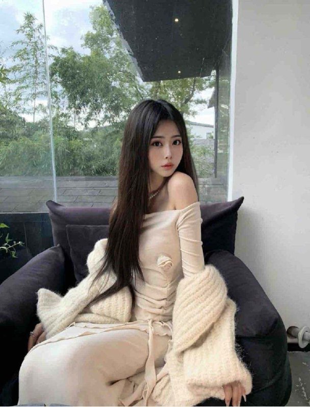 南昌外围学生妹 170/36 天然D 少女 白嫩 初恋feel相关配图