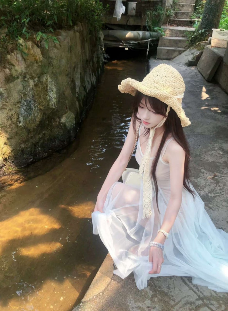 南宁外围新人 169/46 天然C 小妹 可盐可甜 主动