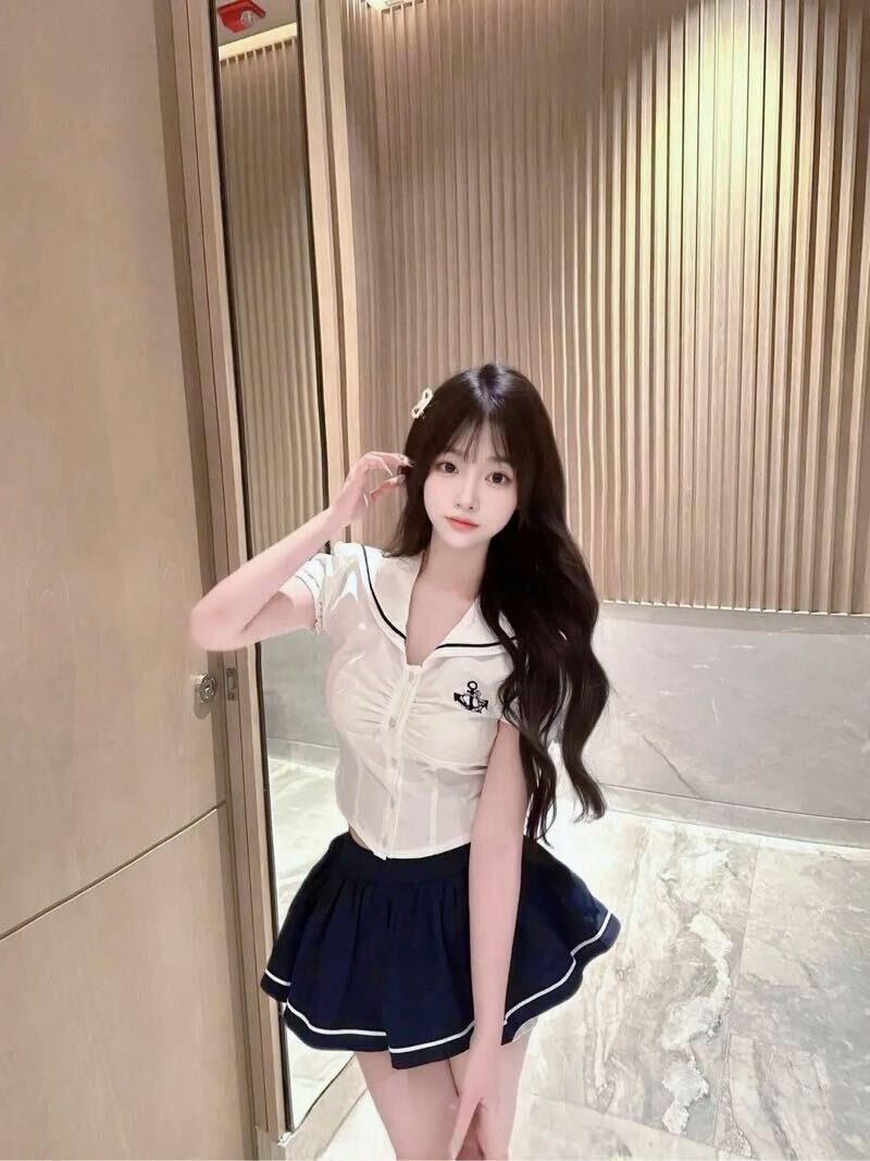 南宁外围学生妹 168 天然C 学生 可爱 主动