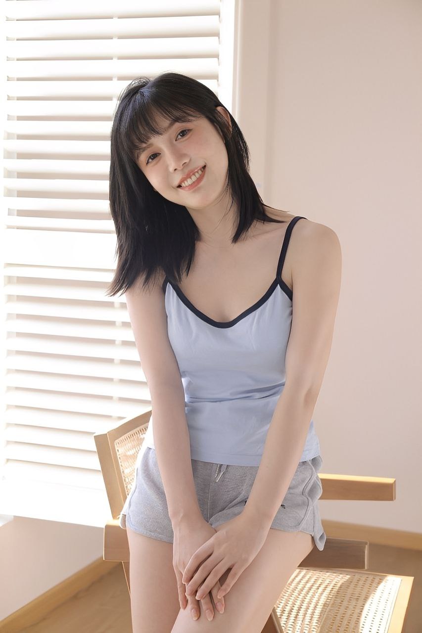 郑州外围蜜桃臀 167/95 天然C 筷子腿 听话 乖巧