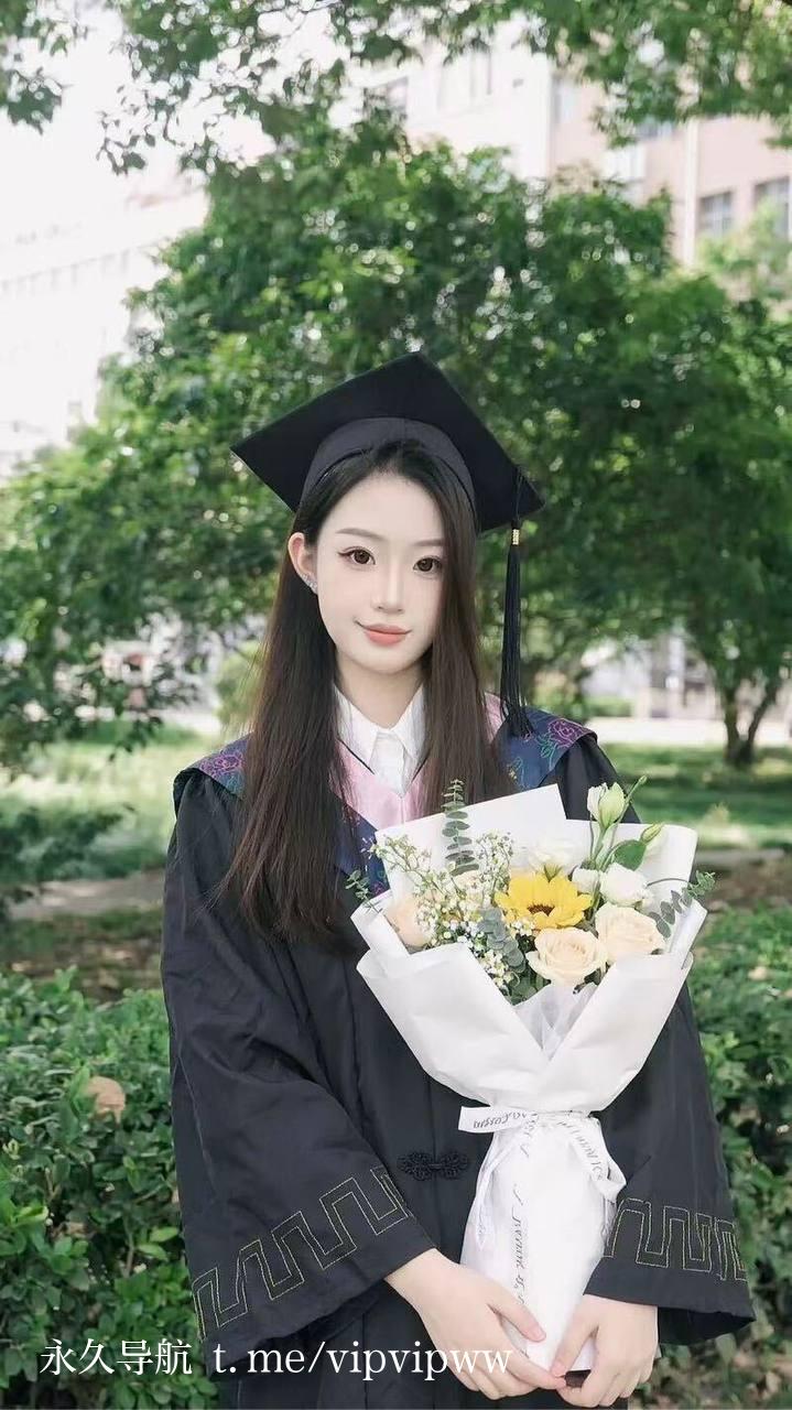 上海外围20岁学生妹 170/46 天然D 主动 热情 学生