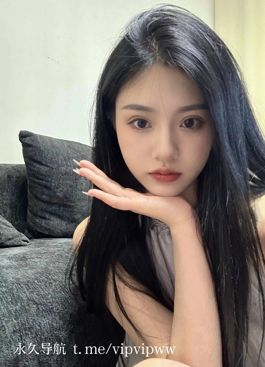深圳外围学生妹 170/98 天然C 乖巧 在校生 可爱