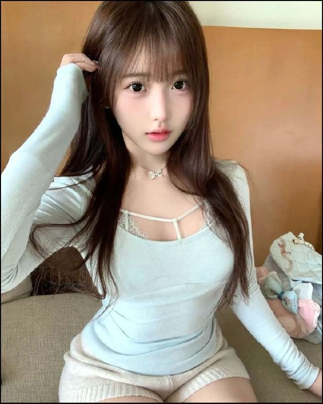 南京外围萝莉 163/75 天然C 乖巧 三点粉 白虎