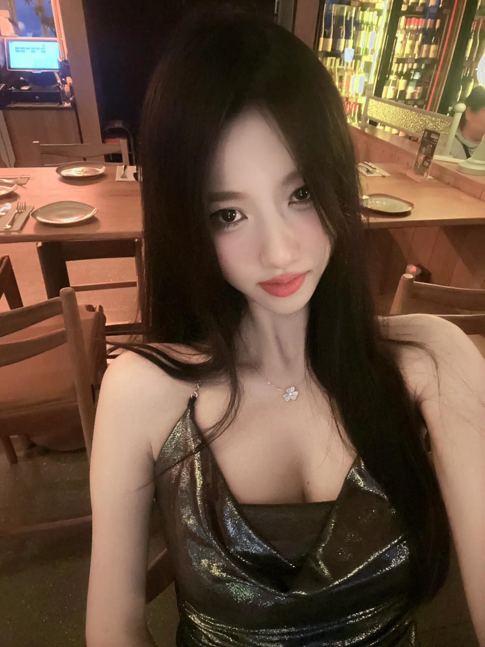哈尔滨外围学生妹 168/47 天然D 美少女 少女 白嫩相关配图