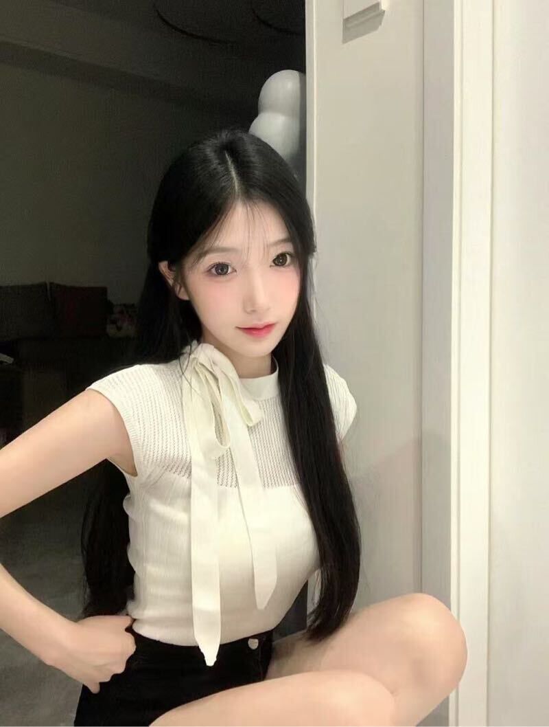 重庆外围学生妹 172 天然C 舞蹈生 大长腿 白嫩相关配图