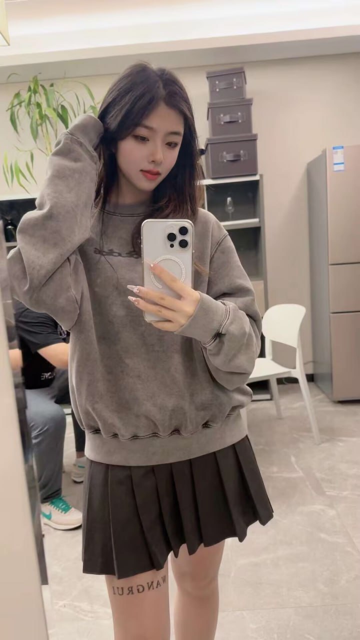 武汉外围18岁学生妹 166 天然C 少女 在校生 学生