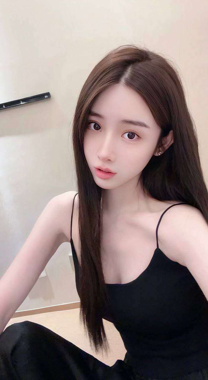 海口外围04年学生妹 168 天然D 校花 蜜桃臀 白嫩相关配图