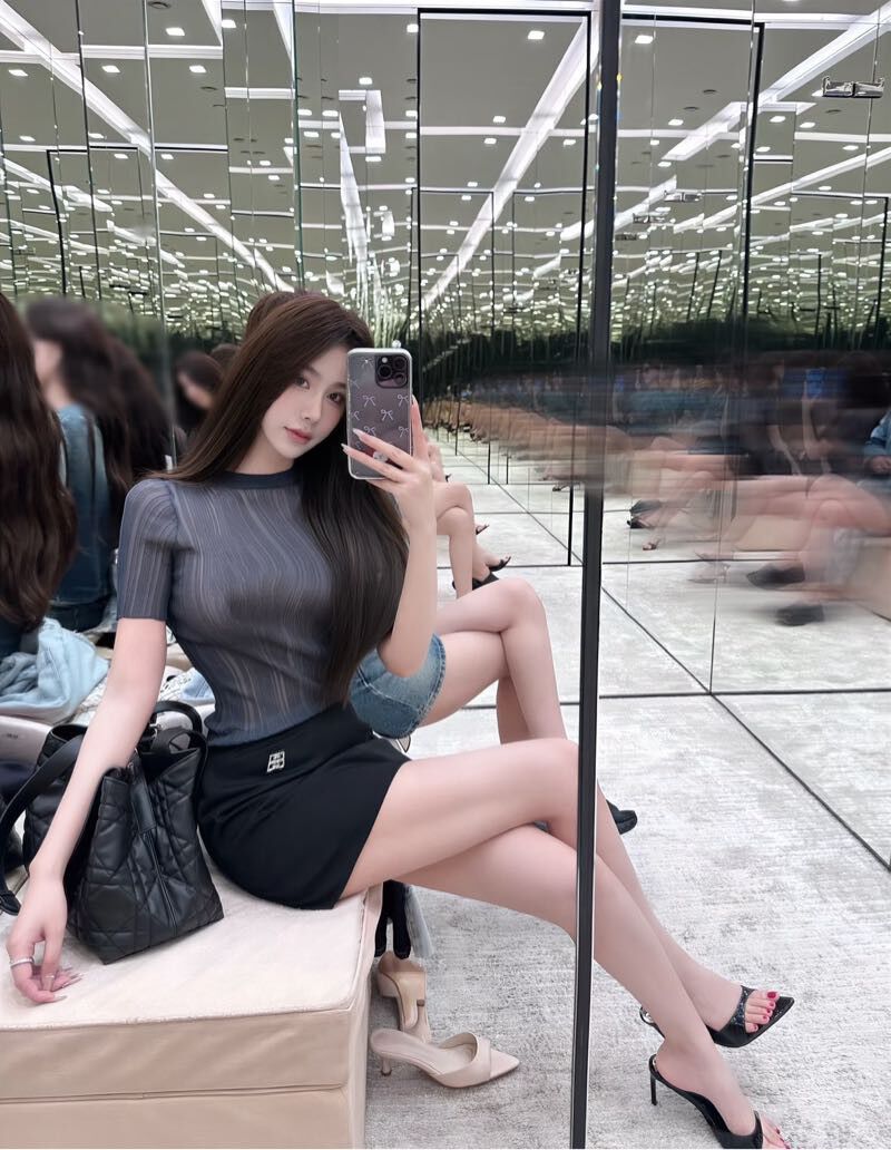 苏州外围学生妹 173/50 天然D 少女 蜜桃臀 新人相关配图