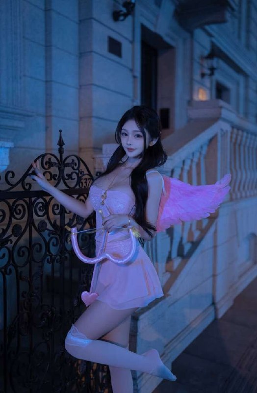 苏州外围纯欲 173/98 天然E 少女 巨乳 童颜巨乳