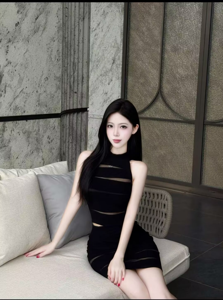 南宁外围纯欲 167/85 天然C 筷子腿 制服 精致相关配图