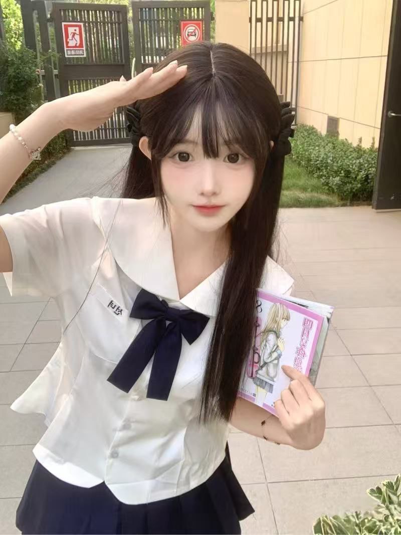 济南外围06年萝莉 168/45 天然C 白小纯