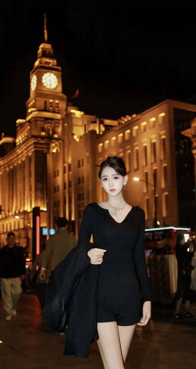 南昌外围05年初恋feel 178/51 天然C 兼职 大圈 初恋脸相关配图